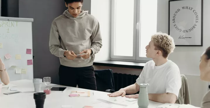 Sprzedaż premiowa – czym jest i jak ją poprawnie rozliczać?