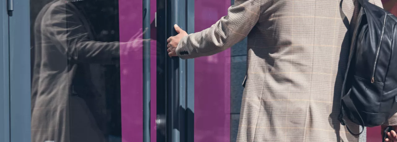 V._Jak podnieść konkurencyjność osiedlowego sklepu_ (1).png