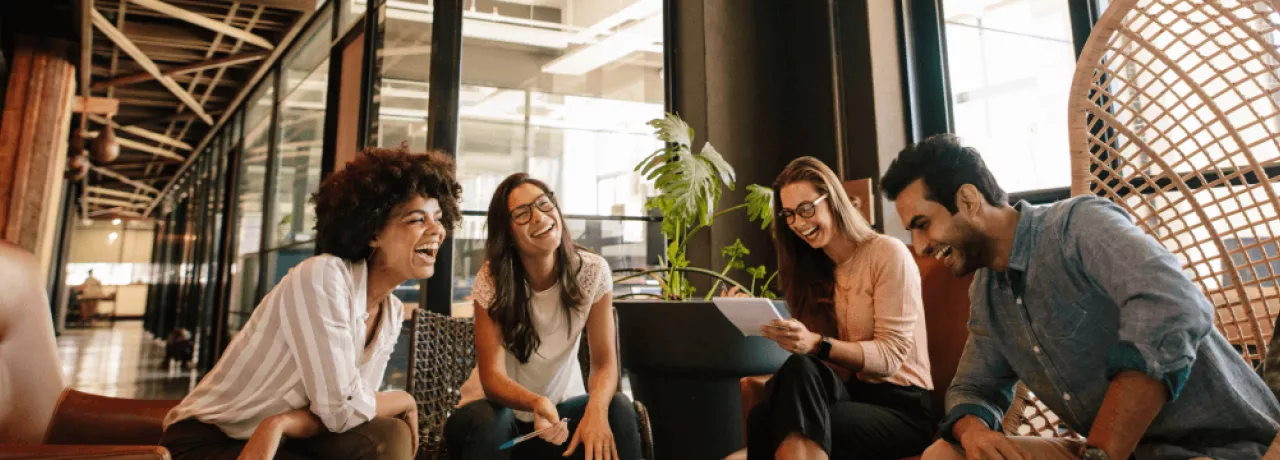 aką Pluxee Nagrodę wybrać_ Sprawdź, kiedy sprawdzi się cyfrowy eVoucher, karta przedpłacona lub kupon!