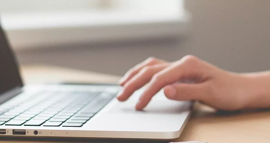 Mobbing w pracy – definicja, przykłady, skutki i rodzaje